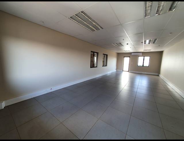 3,300M² WAREHOUSE TO LET IN ISANDO